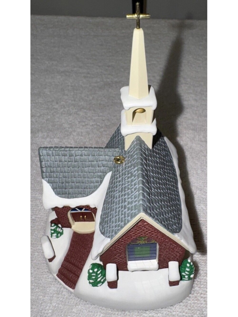 Hallmark Keepsake Ornament Candlelight Services Series The Stone Church 2001